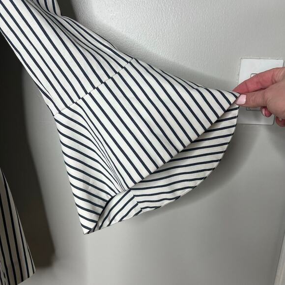 Cabi White Navy Striped Bell Sleeve Jacket Blazer Size 4 Style 5295 Twee Career - Picture 5 of 12